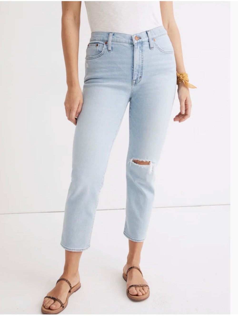 Madewell mid rise Classic straight, Wellington wash, knee rip edition